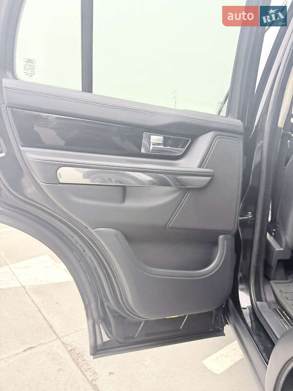 Land Rover Range Rover Sport 2013