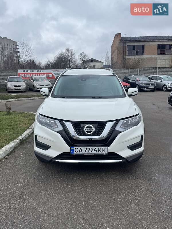 Nissan-3