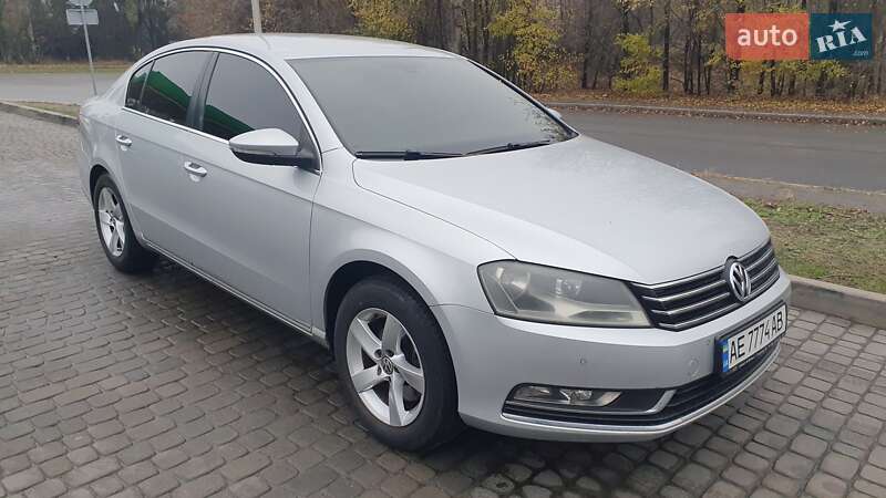 Volkswagen Passat 2011