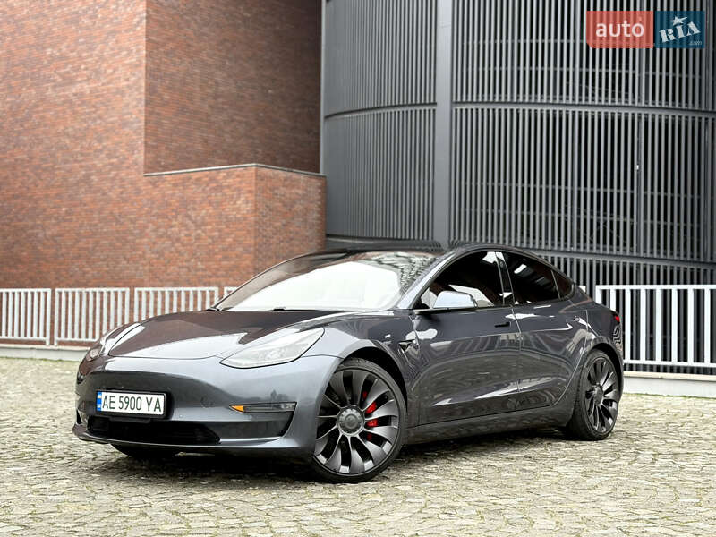 Tesla-12