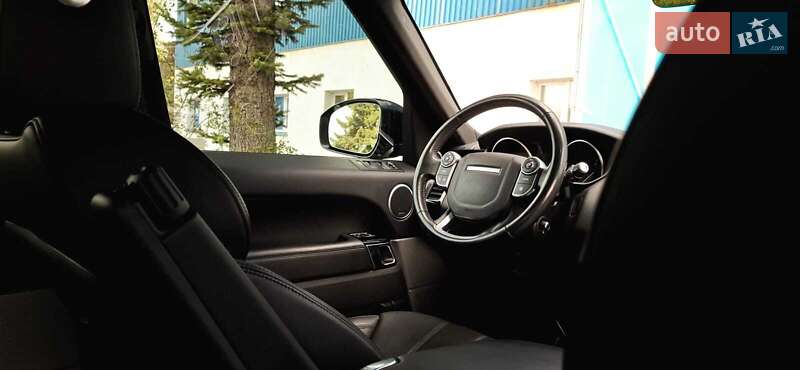 Land Rover-25