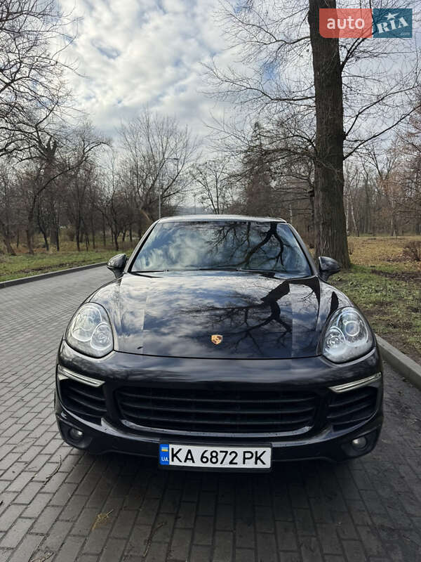 Porsche-0