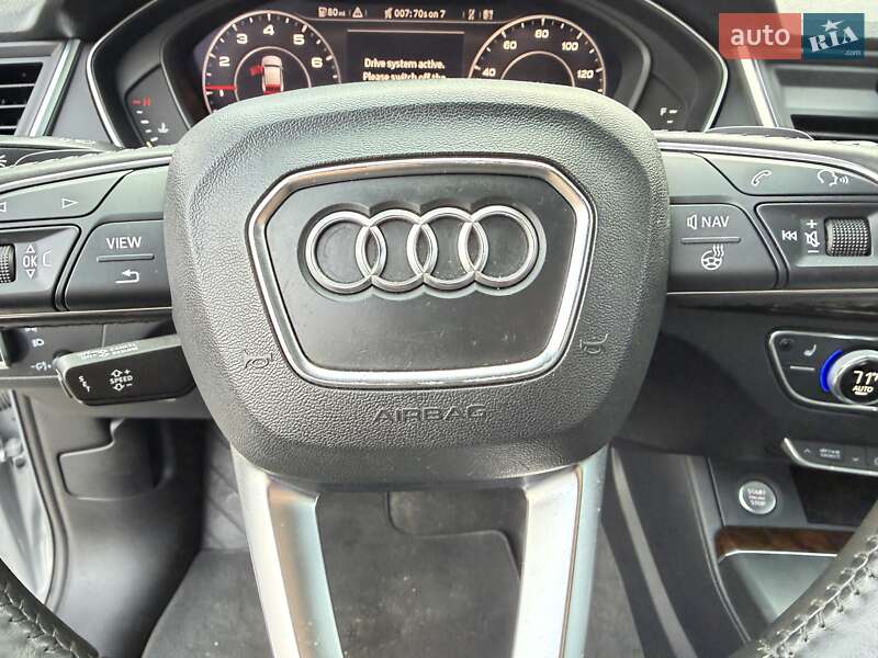Audi-7