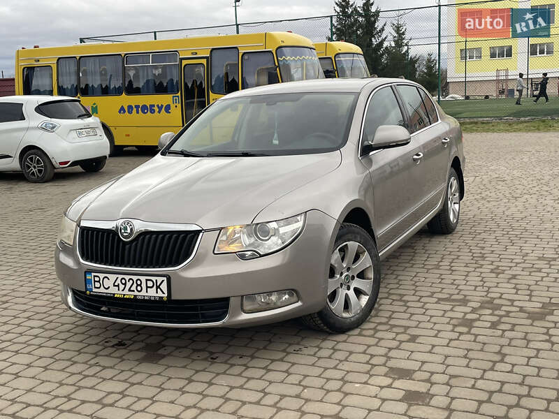 Skoda-33
