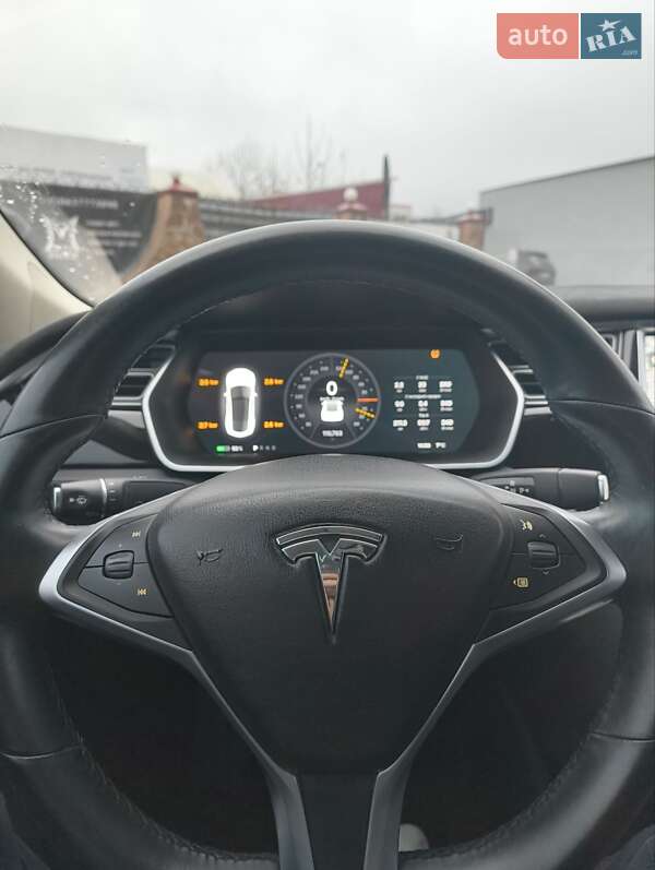 Tesla-8