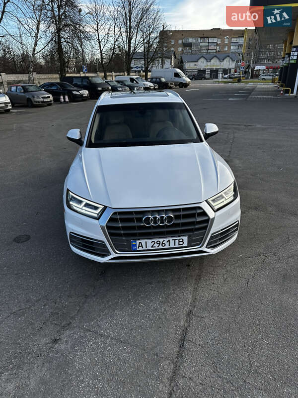 Audi-22