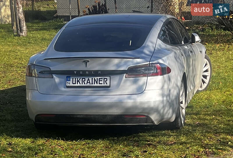 Tesla-3