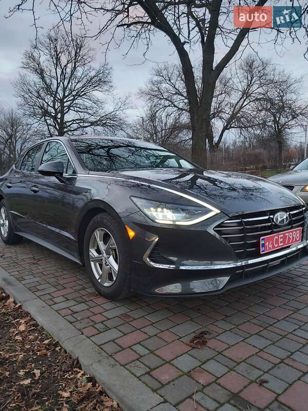Hyundai Sonata 2022