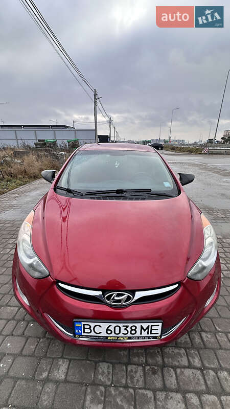 Hyundai-8