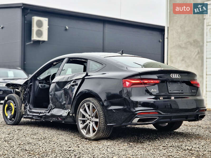 Audi-26
