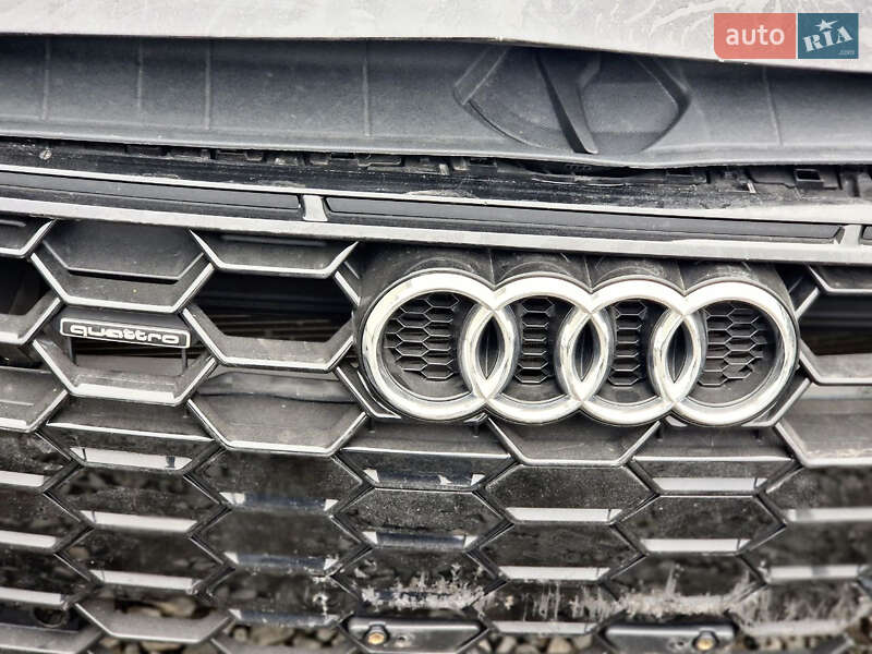 Audi-56
