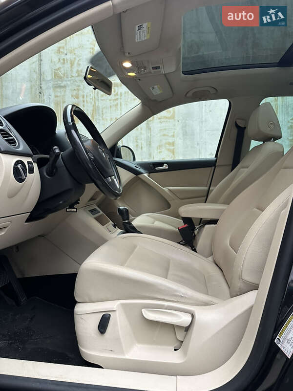 Volkswagen Tiguan 2014