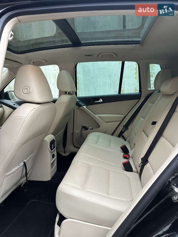 Volkswagen Tiguan 2014