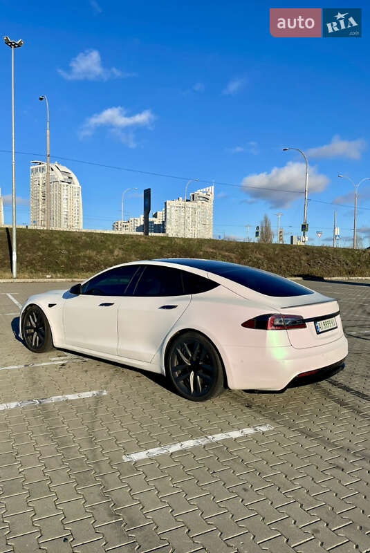 Tesla-9