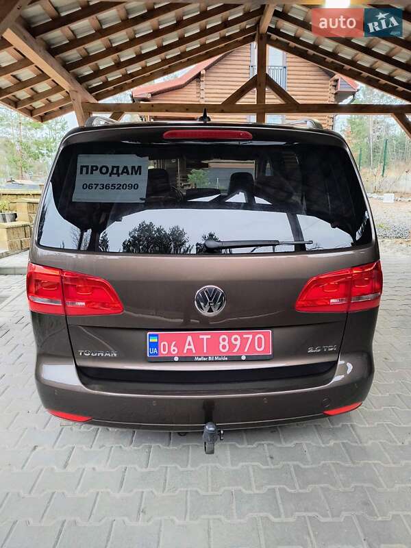 Volkswagen Touran 2012