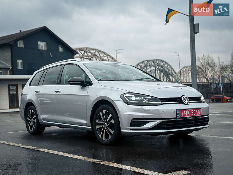 Volkswagen Golf 2020