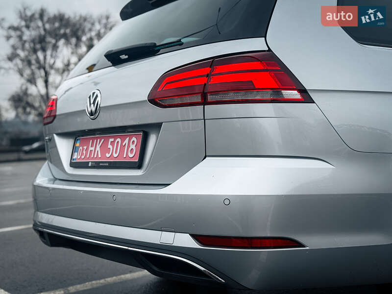 Volkswagen Golf 2020