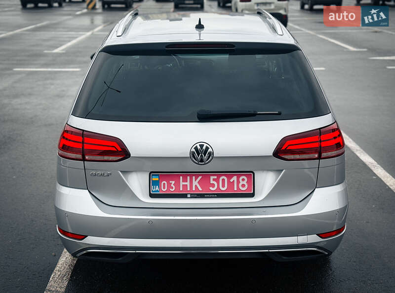 Volkswagen Golf 2020