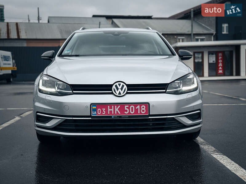 Volkswagen Golf 2020
