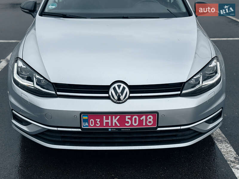 Volkswagen Golf 2020