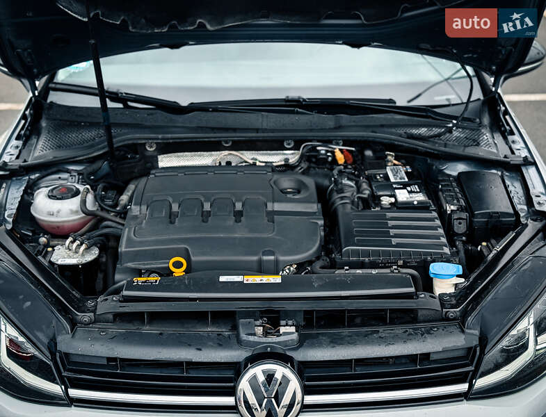 Volkswagen Golf 2020