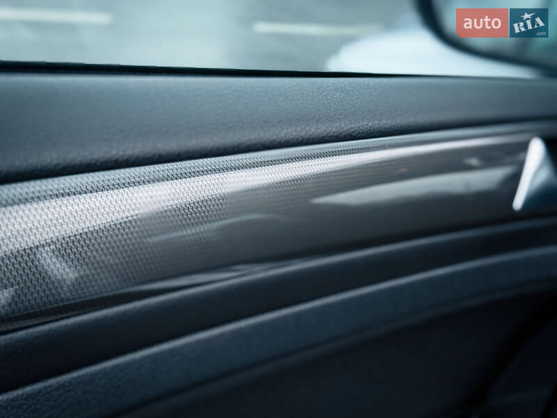 Volkswagen Golf 2020