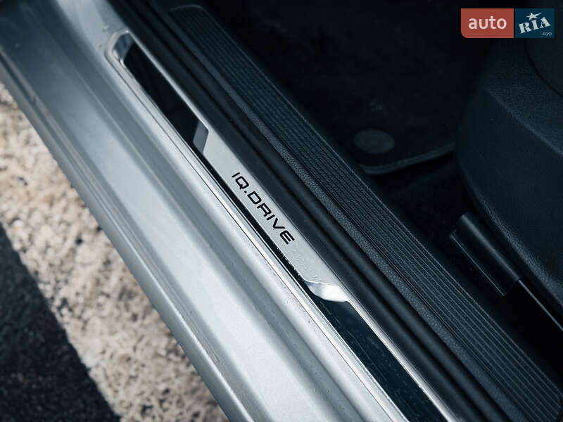 Volkswagen Golf 2020