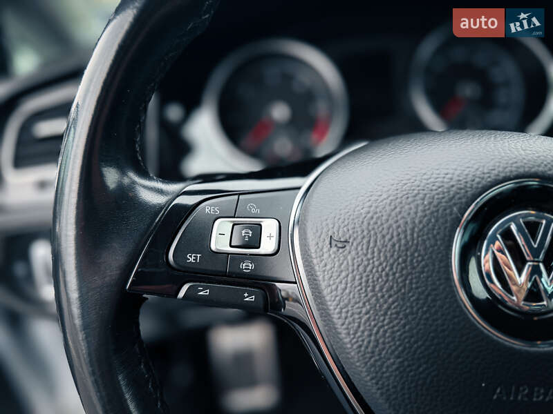 Volkswagen Golf 2020