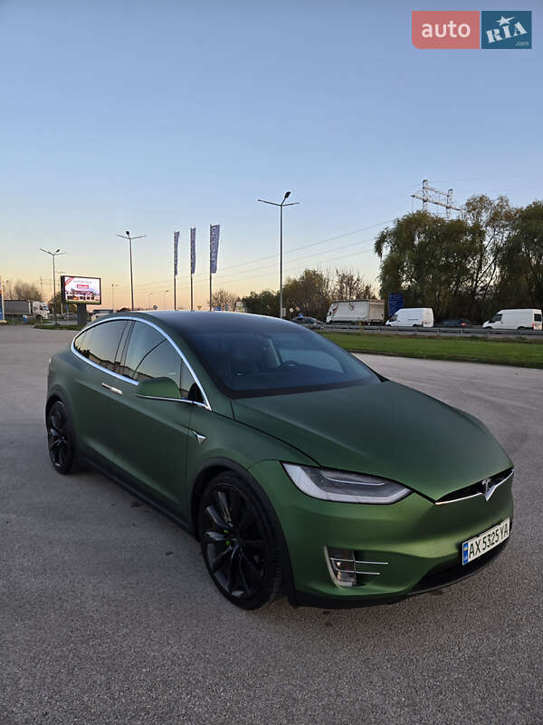 Tesla-3