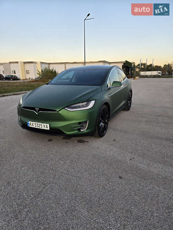 Tesla-11