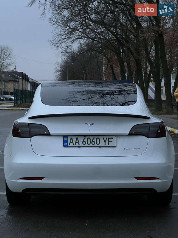 Tesla-5