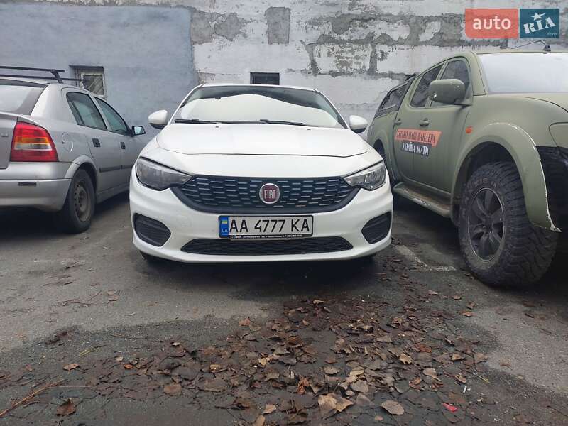 Fiat-0