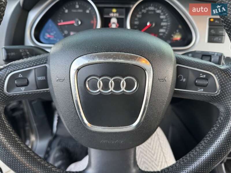 Audi-20