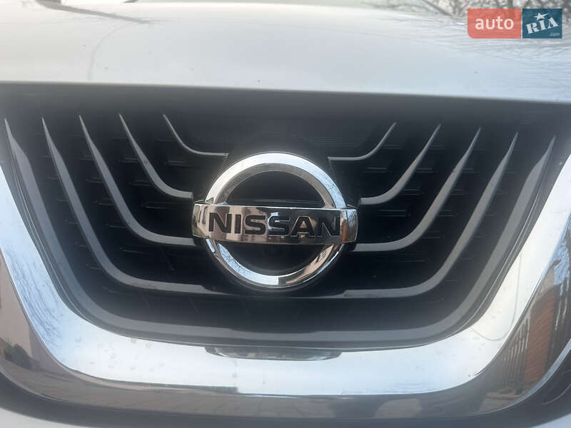 Nissan-19