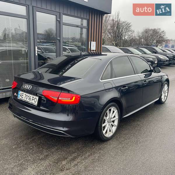 Audi-3
