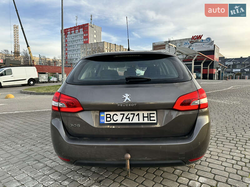 Peugeot 308 2015