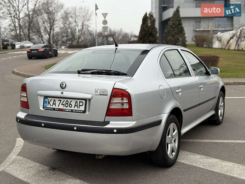 Skoda-1
