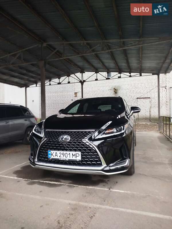 Lexus-17