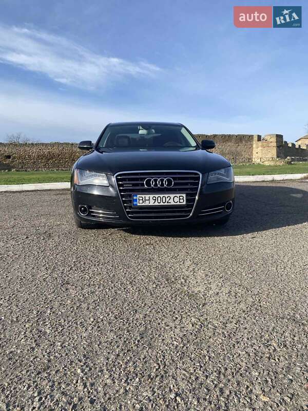 Audi A8 2013