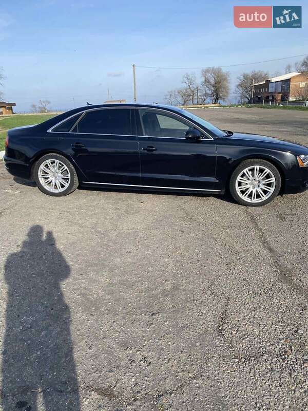 Audi A8 2013