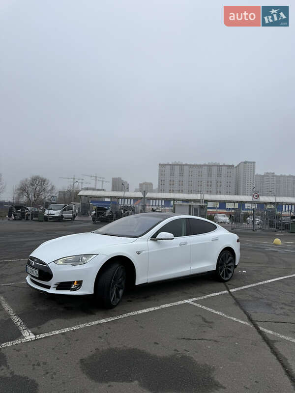 Tesla-5