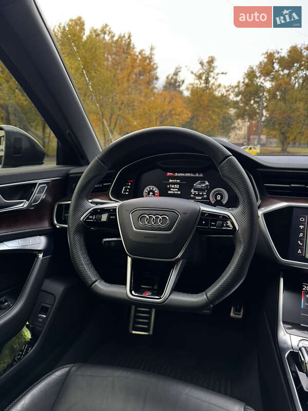Audi-2
