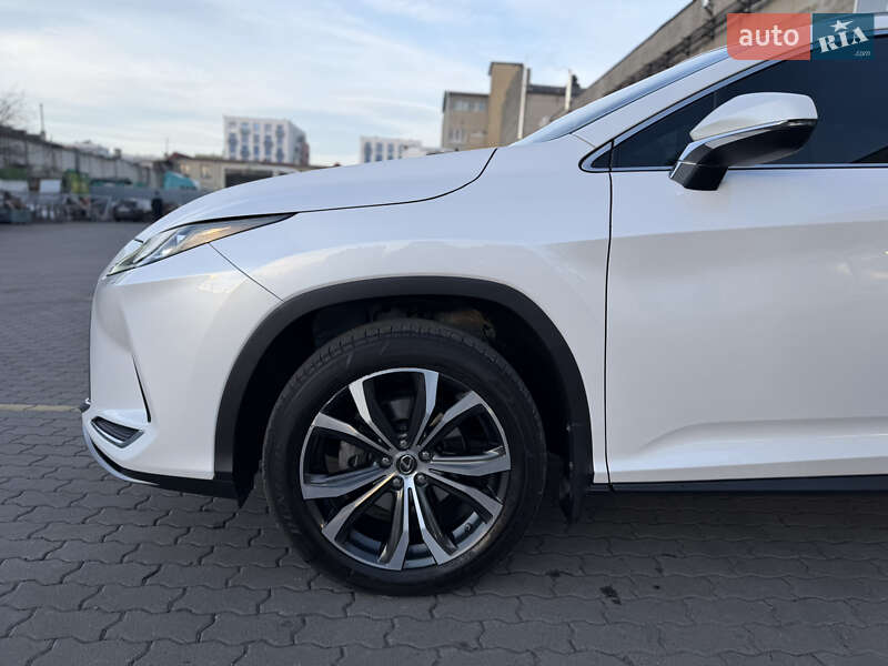 Lexus RX 2020
