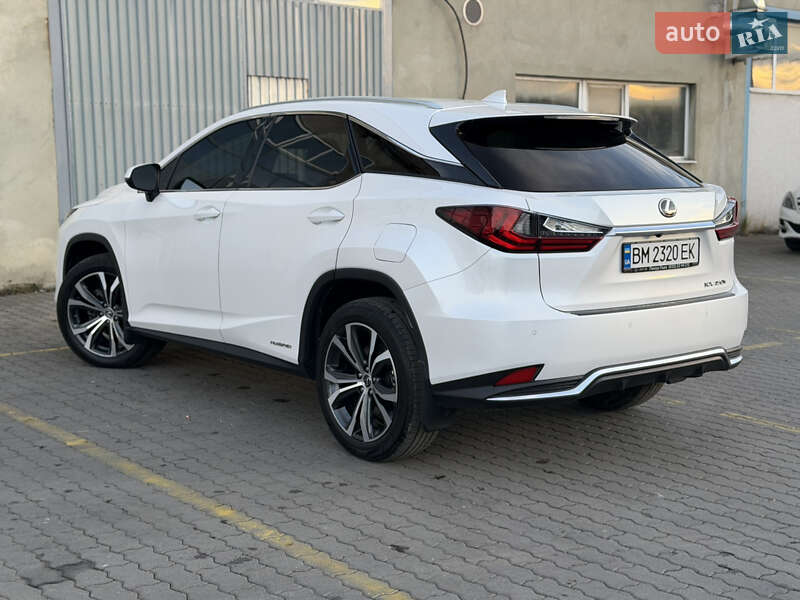 Lexus RX 2020