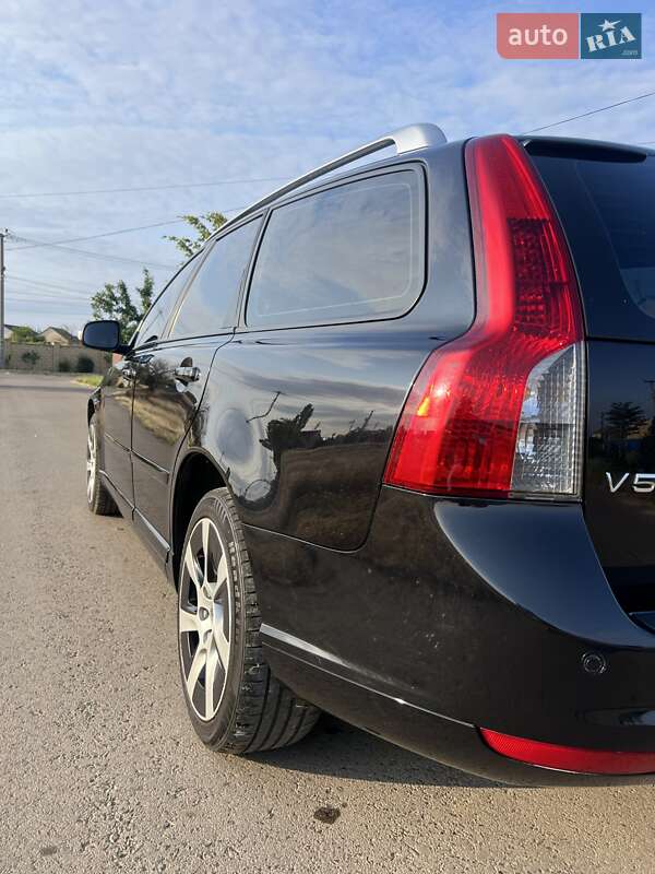 Volvo-8