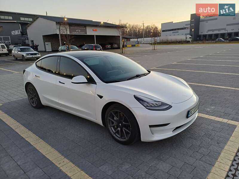 Tesla-2