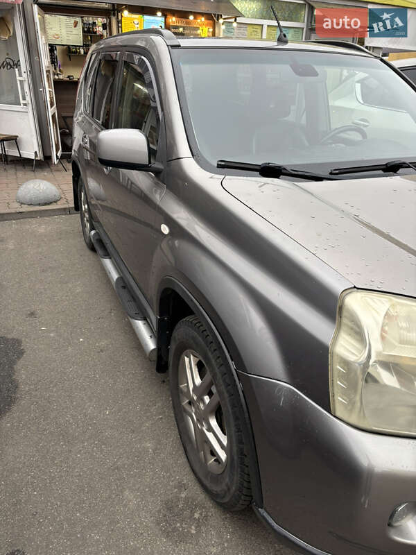 Nissan-5
