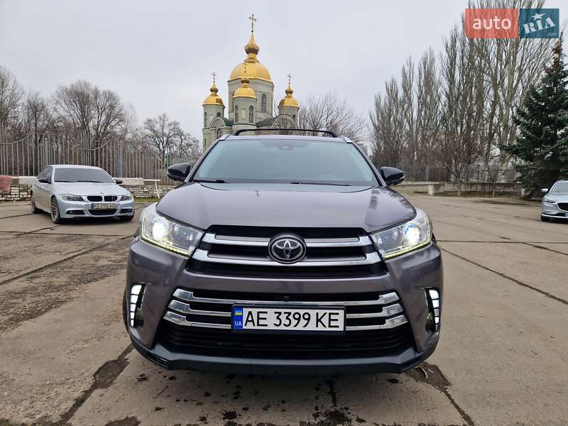 Toyota Highlander 2017