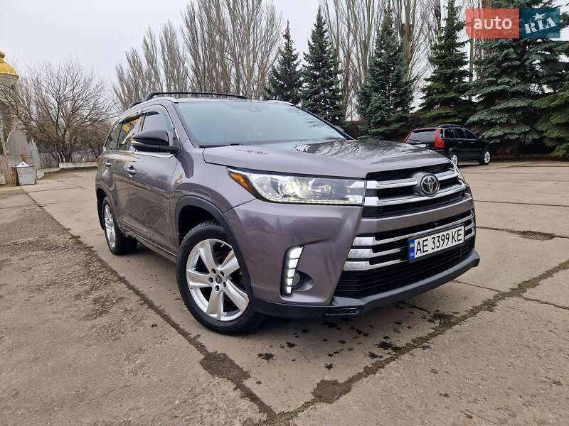 Toyota Highlander 2017