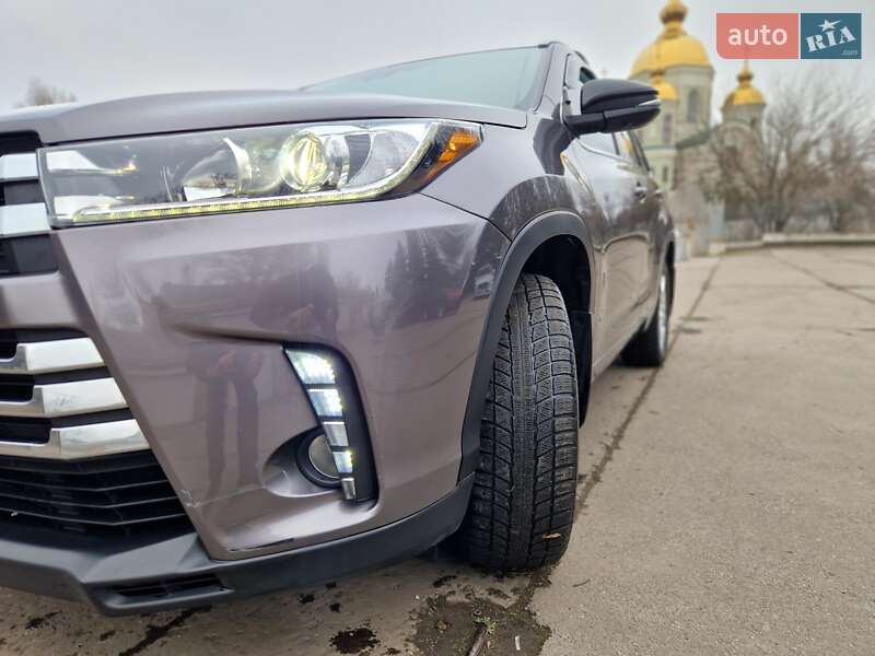 Toyota Highlander 2017